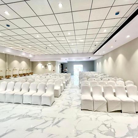 The Beacon Hotel Visakhapatnam Dış mekan fotoğraf