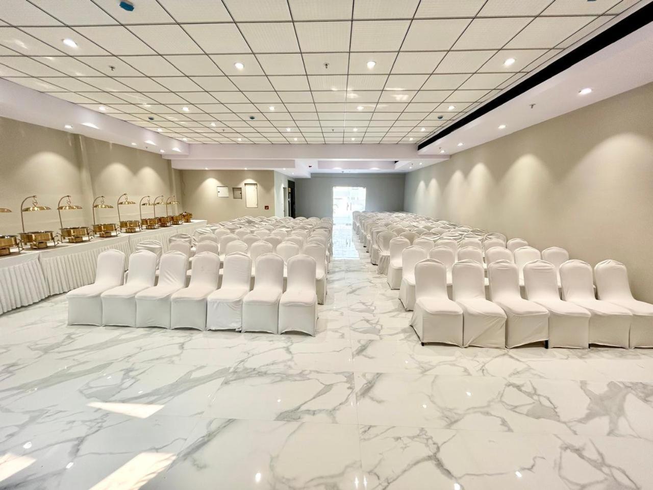 The Beacon Hotel Visakhapatnam Dış mekan fotoğraf