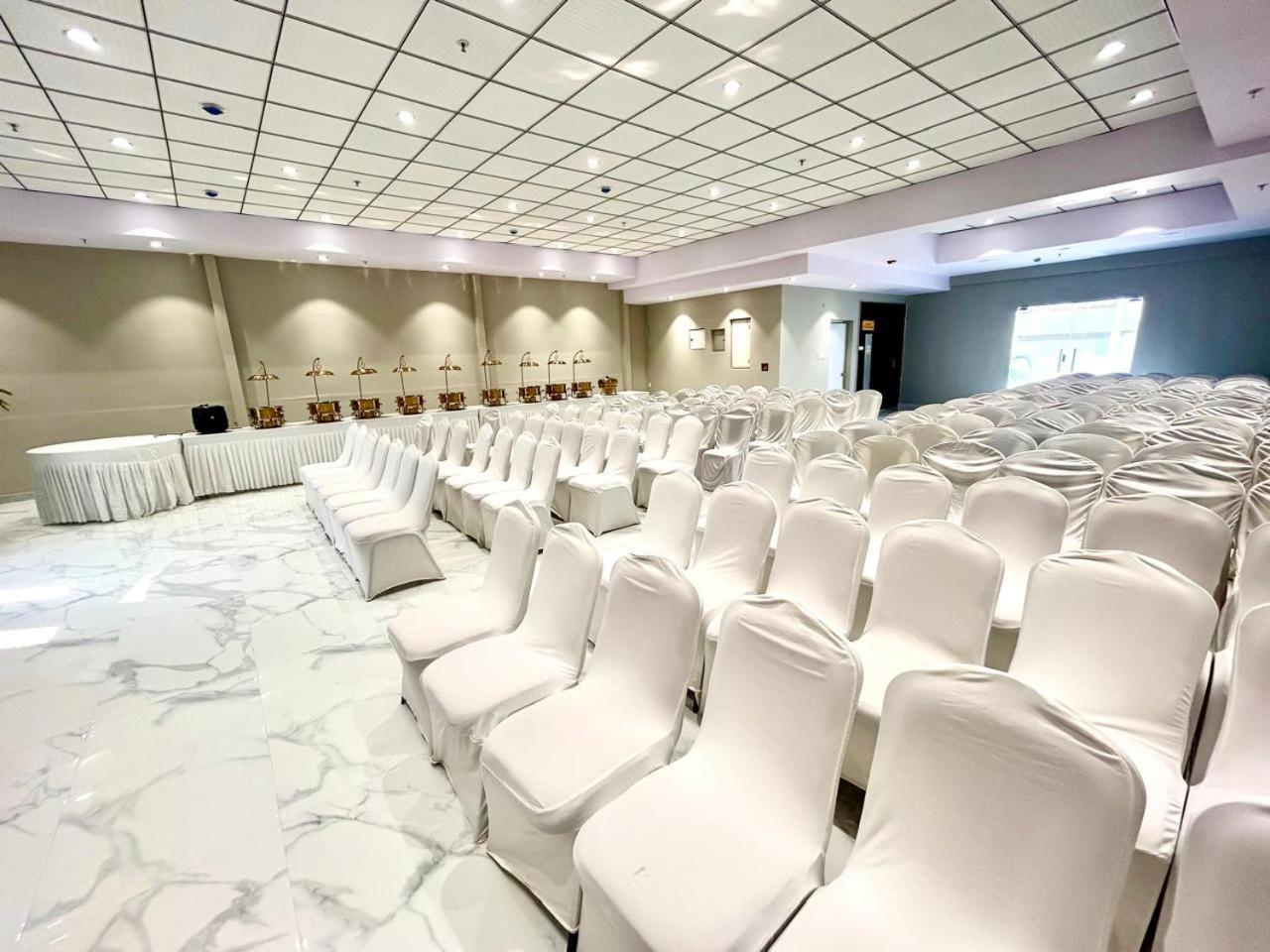 The Beacon Hotel Visakhapatnam Dış mekan fotoğraf